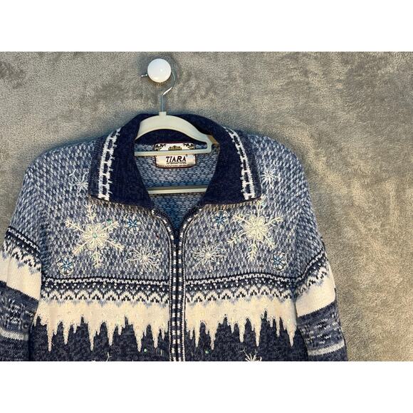 Tiara Int Cardigan Sweater Medium Blue Beaded Snowflakes Christmas Winter - Picture 2 of 5